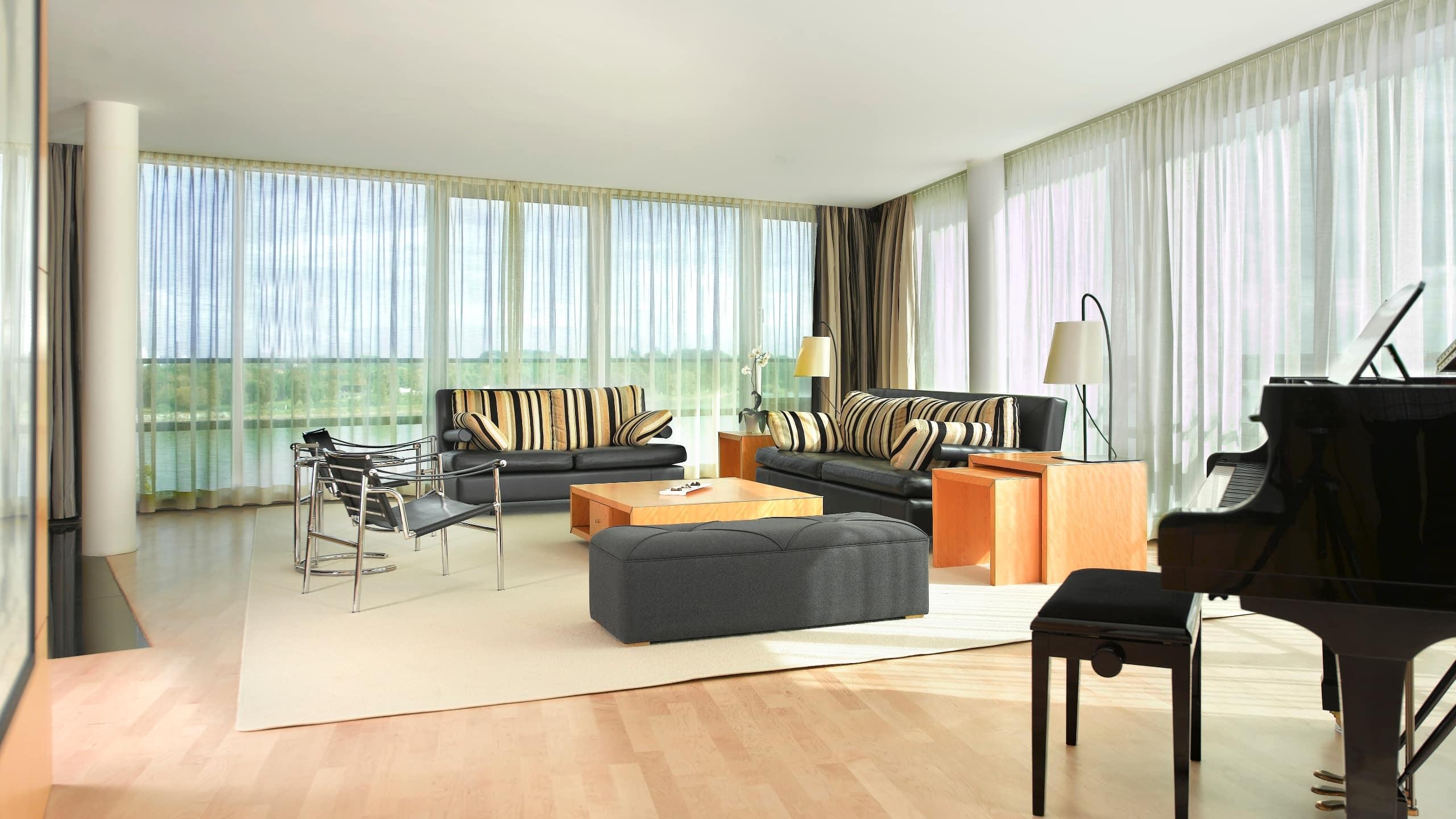 Hyatt Regency Mainz Hotel Exterior photo A living room