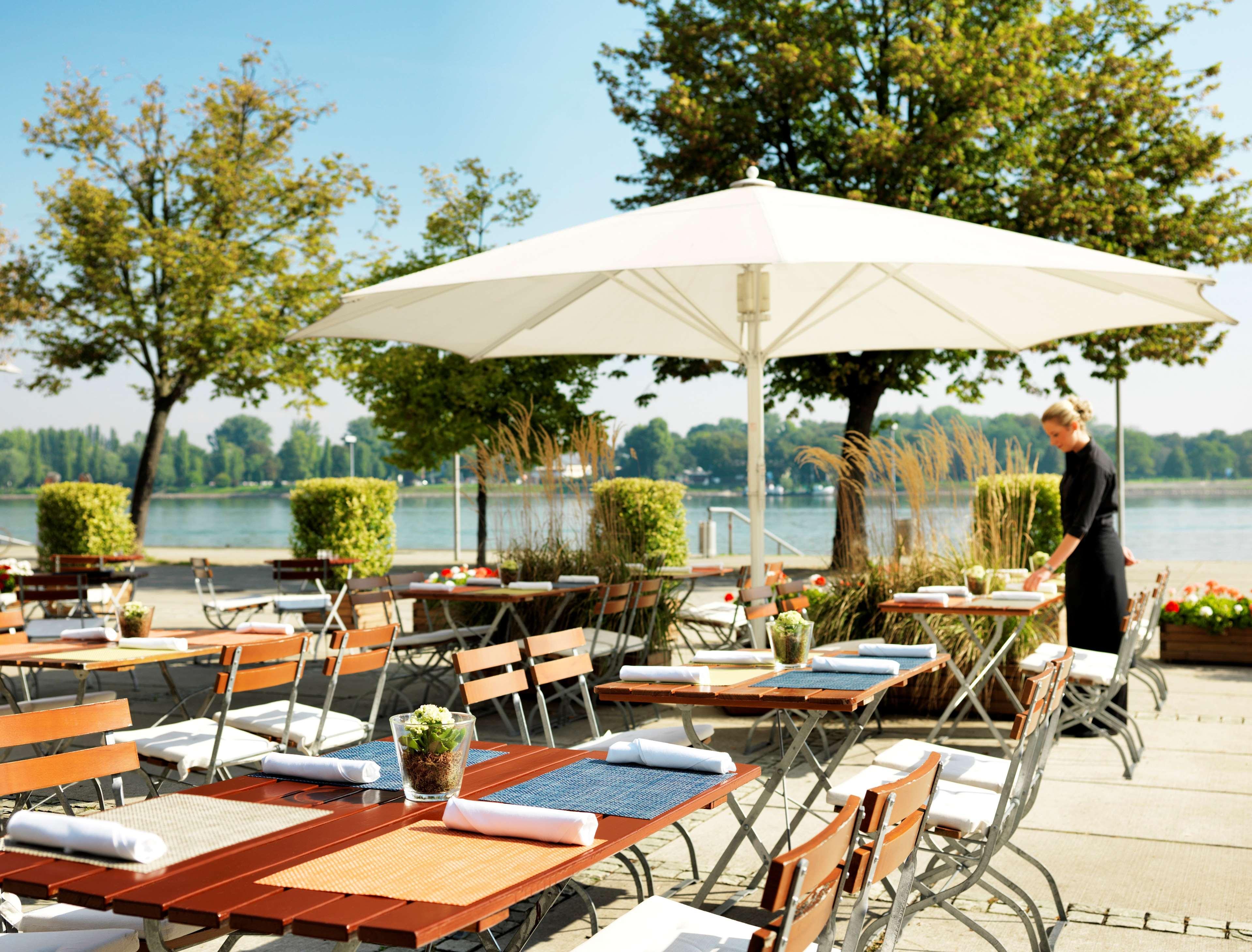 Hyatt Regency Mainz Hotel Exterior photo Restaurant