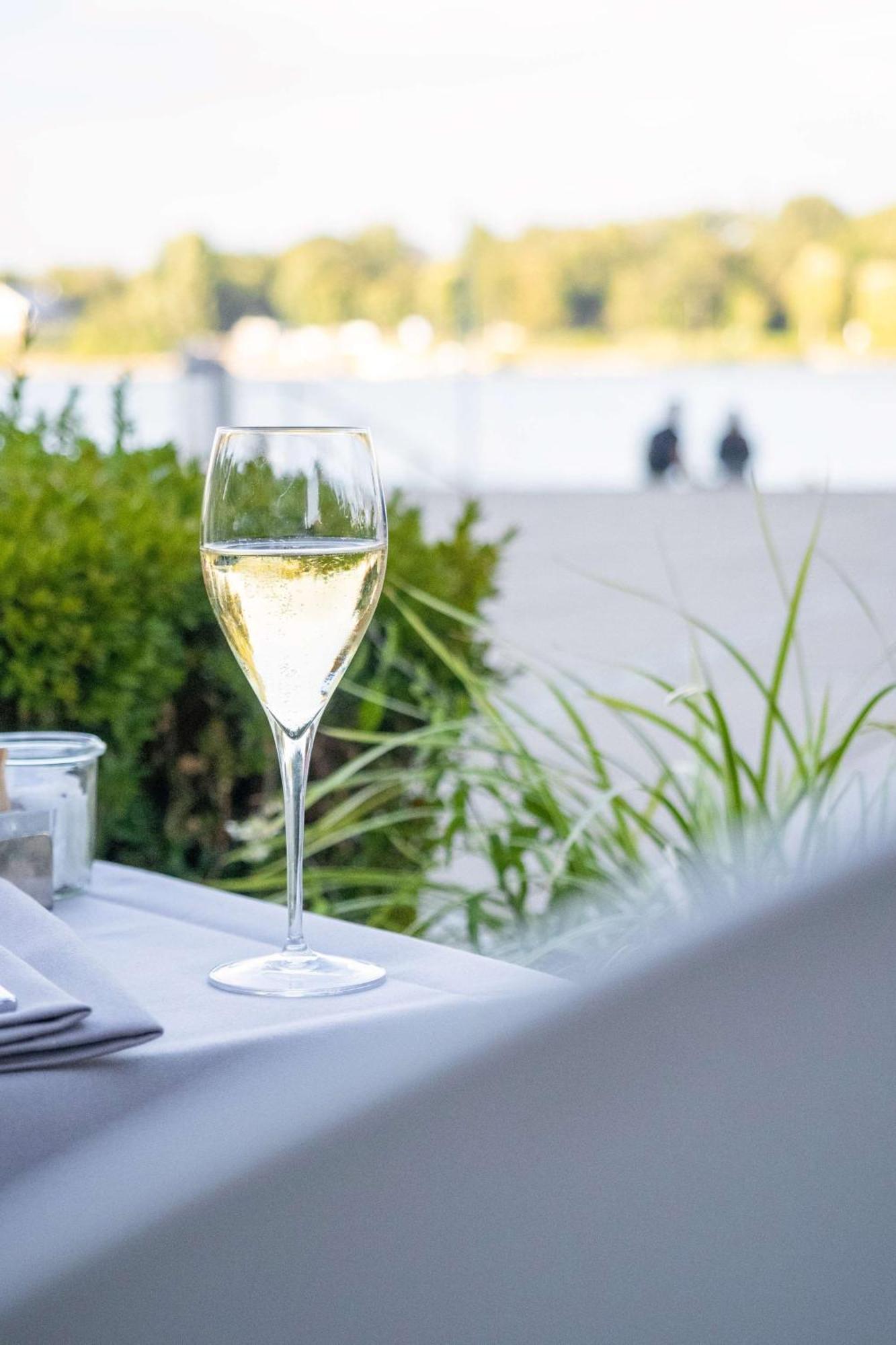 Hyatt Regency Mainz Hotel Exterior photo