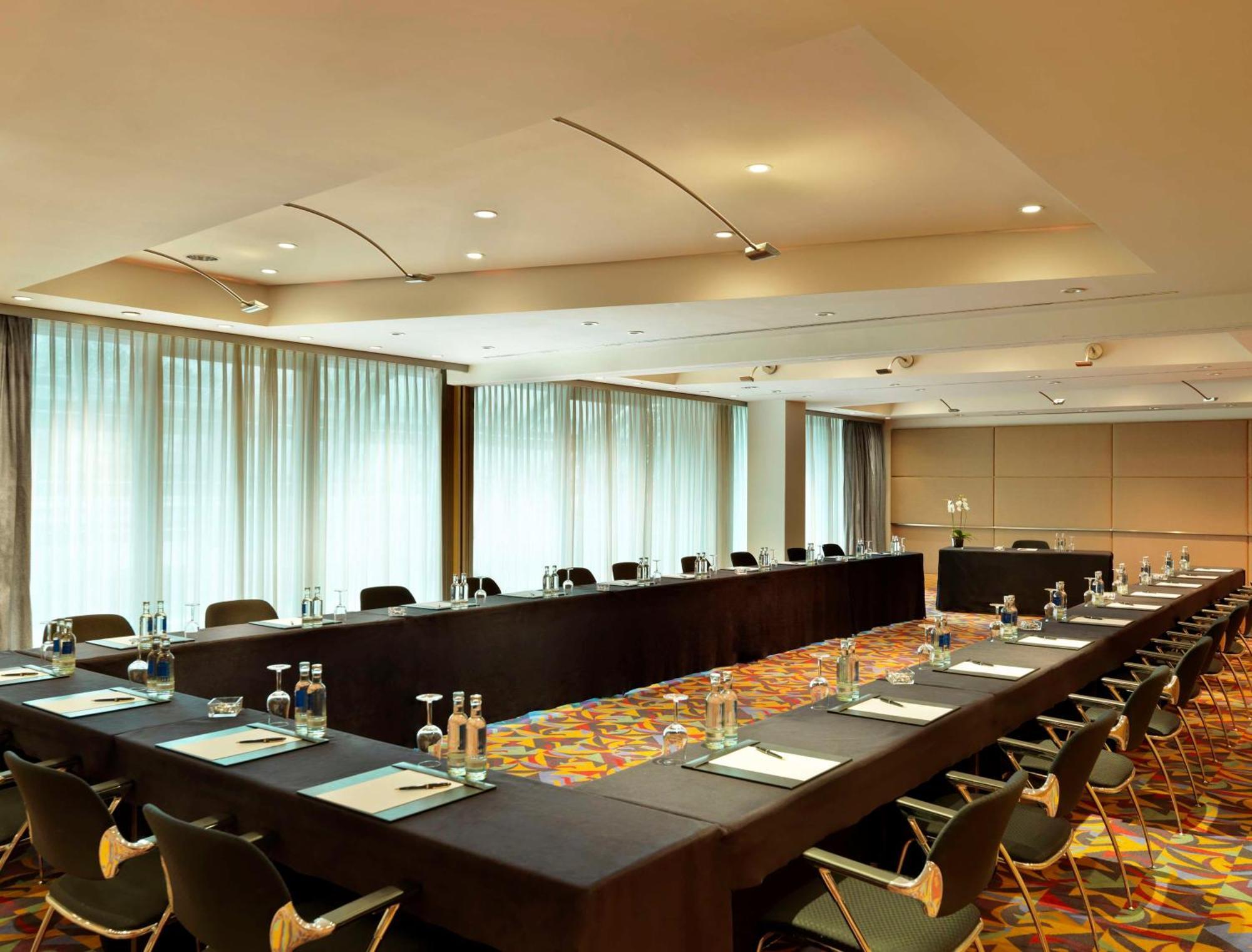 Hyatt Regency Mainz Hotel Exterior photo