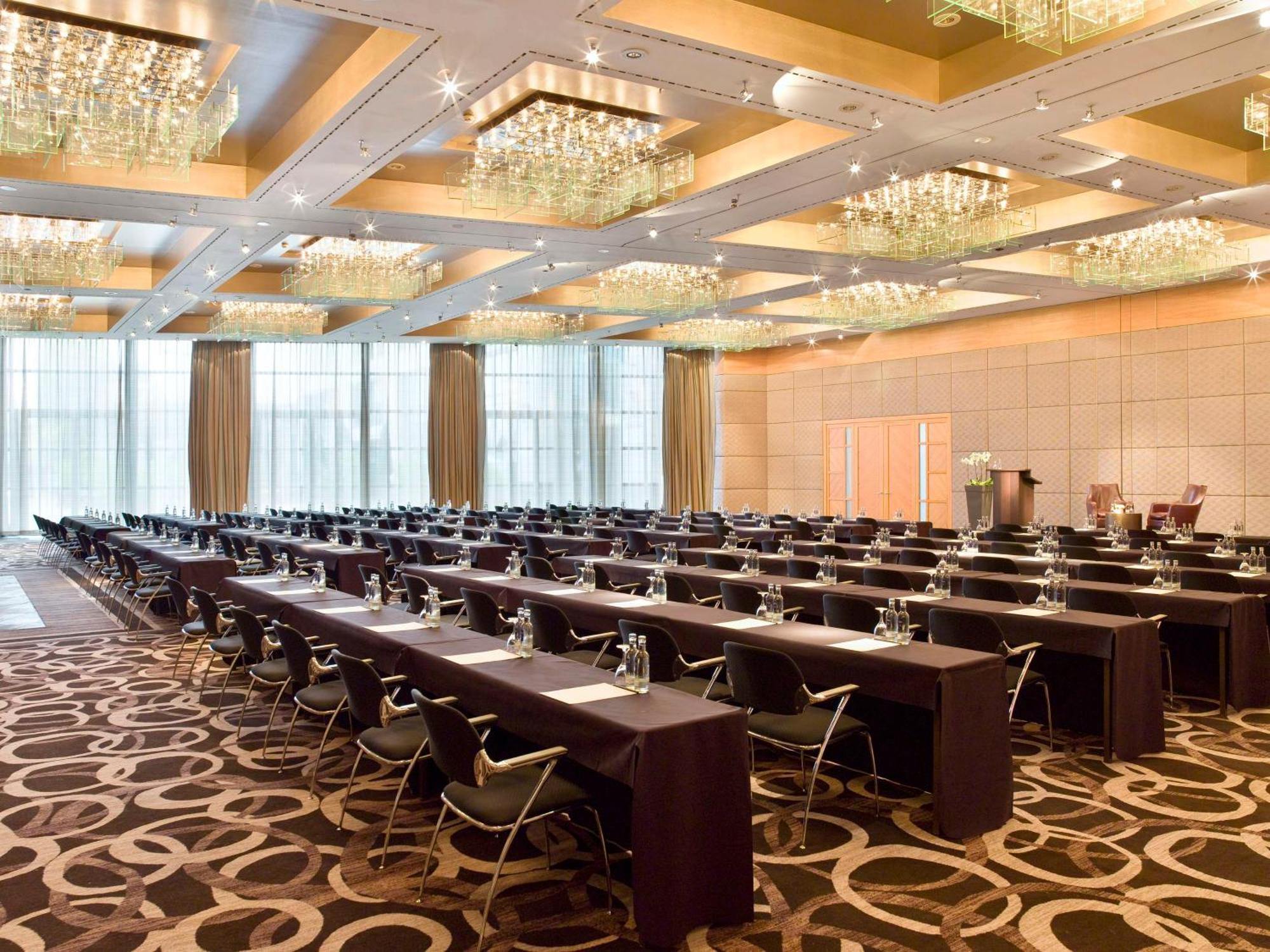 Hyatt Regency Mainz Hotel Exterior photo